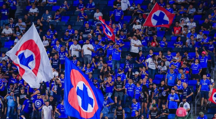 amaury-garcia-razon-cruz-azul-sufrido-apertura-2026.jpg