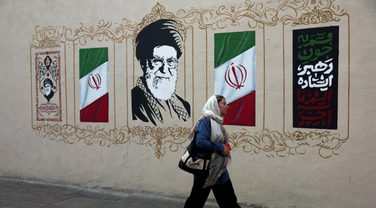 Irán amenaza responder a las sanciones de EU