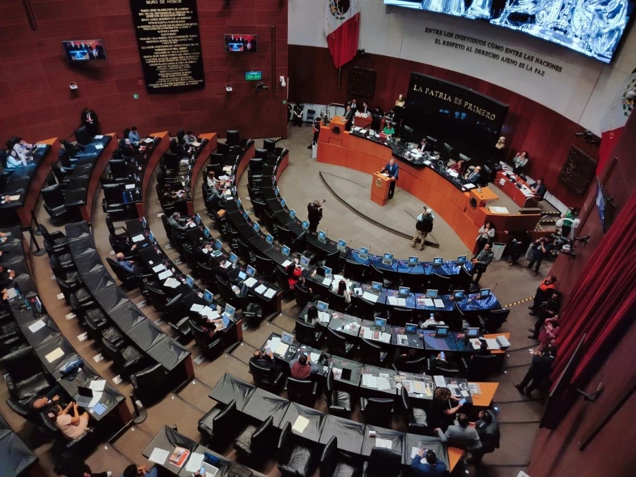 Legisladores viajan a EU para defender a migrantes contra impuesto a las remesas.jpg