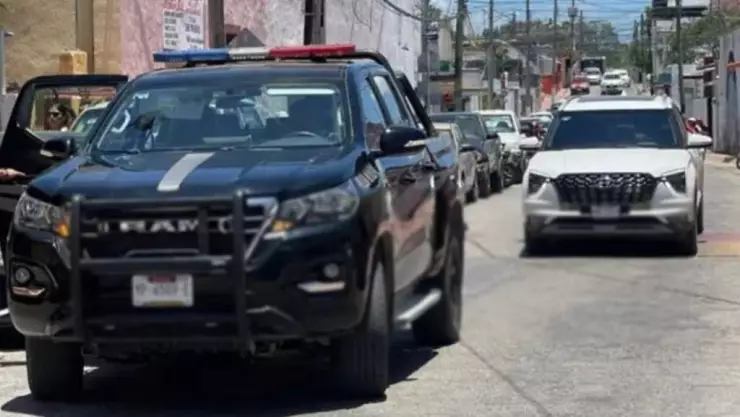 ¡Emergencia! Alumno de primaria colapsa en escuela de Yucatán por golpe de calor, genera fuerte movilización