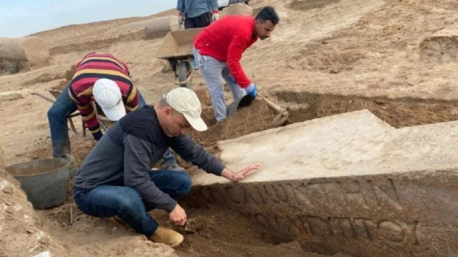 Arqueólogos encuentran bajo tierra templo para Zeus