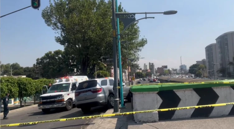 CDMX: Asesinan con disparo a la cabeza a una conductora por un asalto en Viaducto