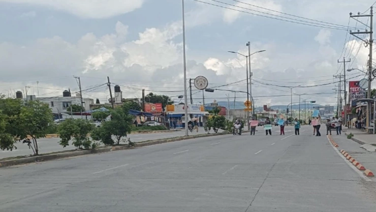 qué pasa en el bulevar las carmelitas puebla hoy 24 julio 2024