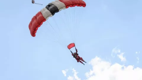 Paracaidista en Honduras