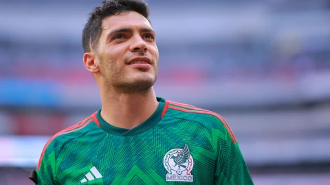 Raúl Jiménez opción para fichar por América