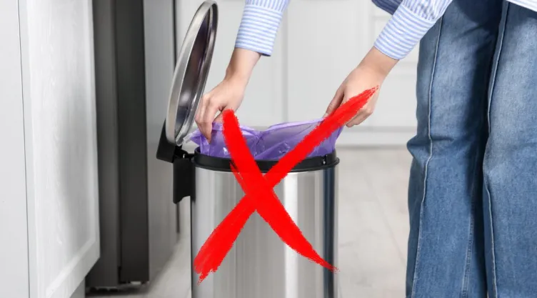 El cubo de basura debajo del fregadero no va más: esta es la alternativa más cómoda y práctica