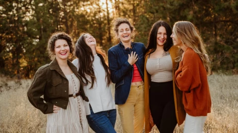 Horóscopo de hoy de Mhoni Vidente para el domingo 15 de febrero ¡Sé tú!