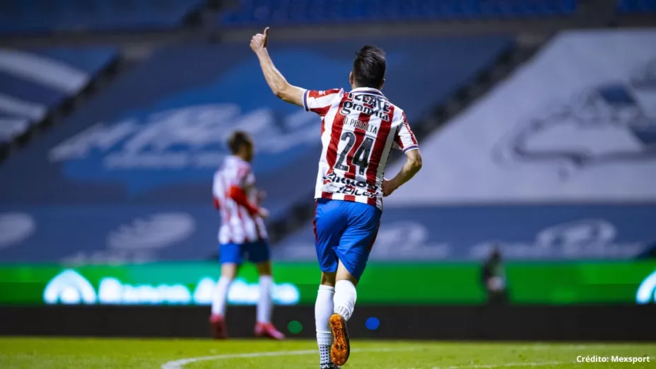 13 Oribe Peralta fotos biografia.jpg