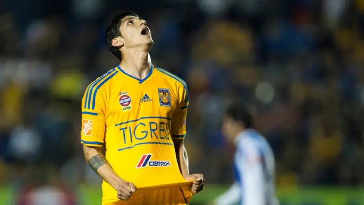 Alan Pulido Monterrey