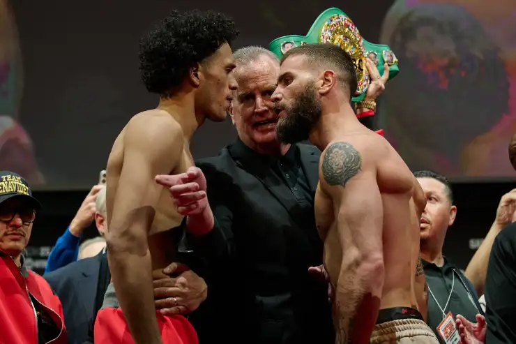Caleb Plant David Benavidez boxeo