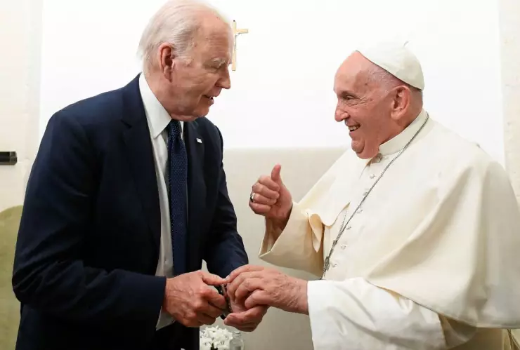 El papa Francisco le pide a los países del G7 no perder el control de la IA