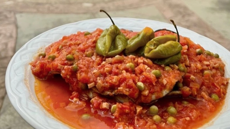 ¡Con los huevos motuleños no! Tunden a influencer por CRITICAR este rico platillo yucateco