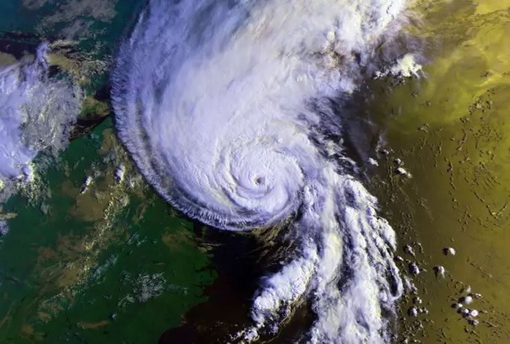 Los estados donde habrá corte masivo de luz por la llegada del Huracán Beryl