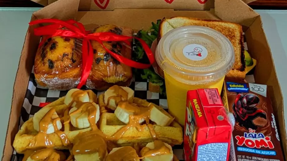 Desayuno sorpresa regalo 14 de febrero