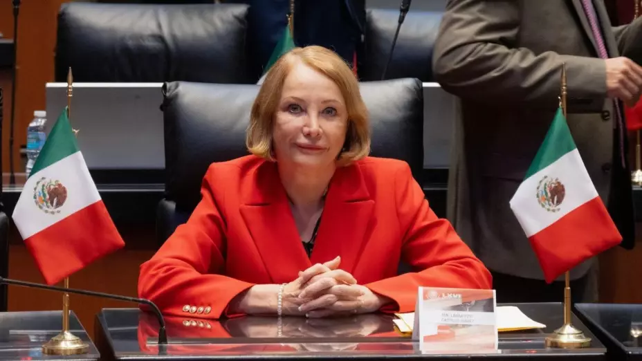 Morena elige a Laura Itzel Castillo como presidenta del Senado.