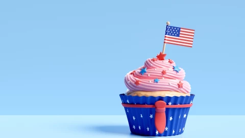 Cupcake con tem&aacute;tica de la bandera de Estados Unidos