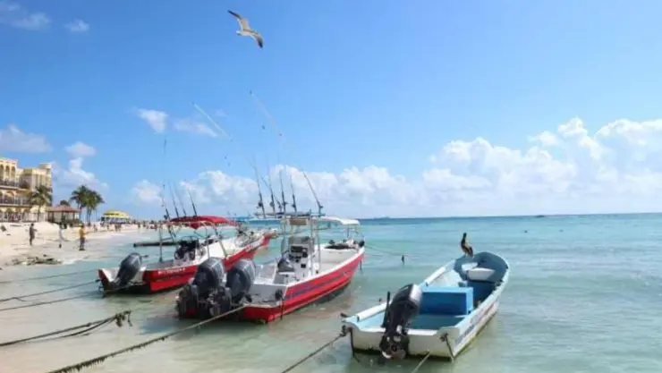 Anuncian el cierre de puertos en Playa del Carmen
