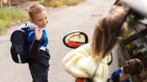 Madre demanda a la ciudad de San Diego tras muerte de niño atropellado rumbo a la escuela