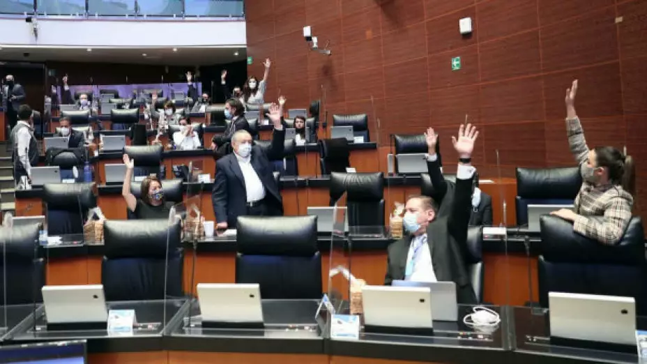 senado.jpg