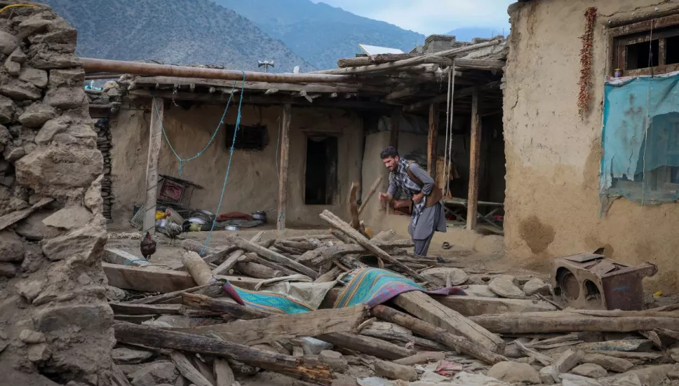Terremoto de Afganistán: Suman mil 400 muertos y 3 mil heridos