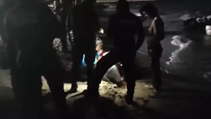 Pescadores salvan a joven que estuvo a punto de morir ahogado en Chicxulub