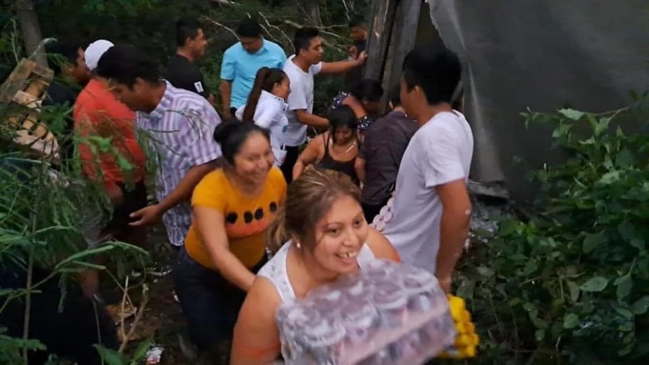 Hacen rapiña a tráiler en carretera Felipe Carrillo Puerto