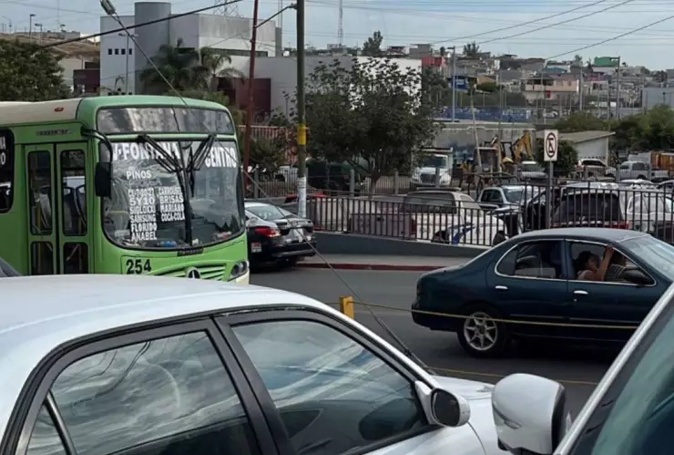 Cuerpo en estacionamiento de La Presa