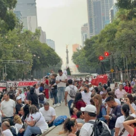 Trabajadores del IMSS anuncian nueva marcha luego de no llegar a acuerdos
