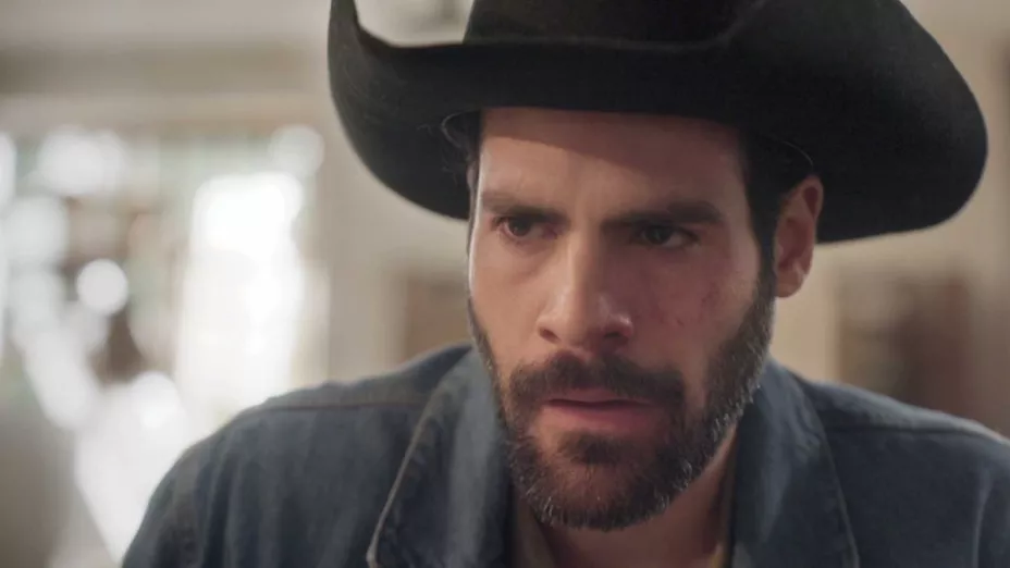 ¡Luce irreconocible! Así ha sido el inaudito cambio de Javier en Cautiva por Amor