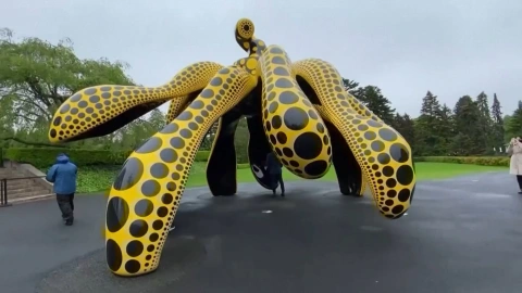 Exposición de Yayoi Kusama llega al Jardín Botánico de NY