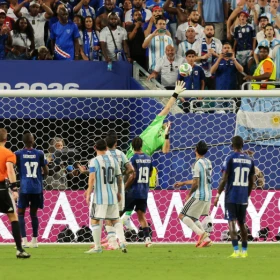 Gol de Sidny Lopes Cabral