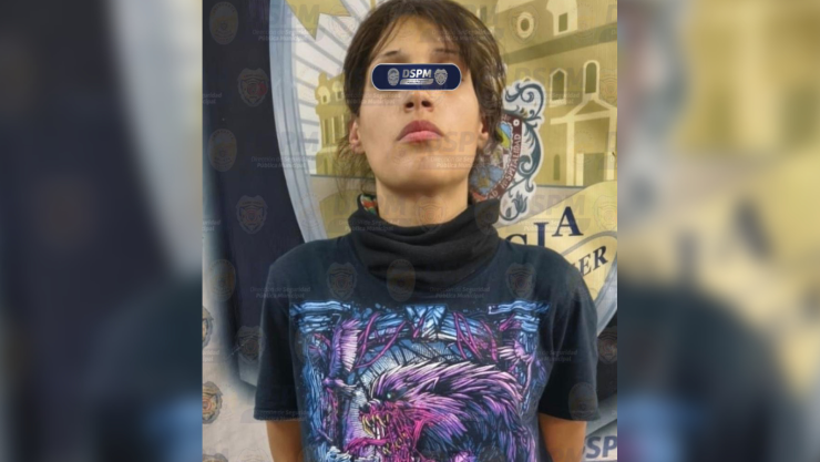 mujer armada Chihuahua.jpg