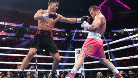 Canelo Álvarez pelea Dmitry Bivol | el ruso retiene su título