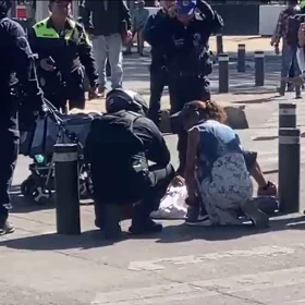 Tras una riña en Paseo de la Reforma e Hidalgo, apuñalan a automovilista en CDMX