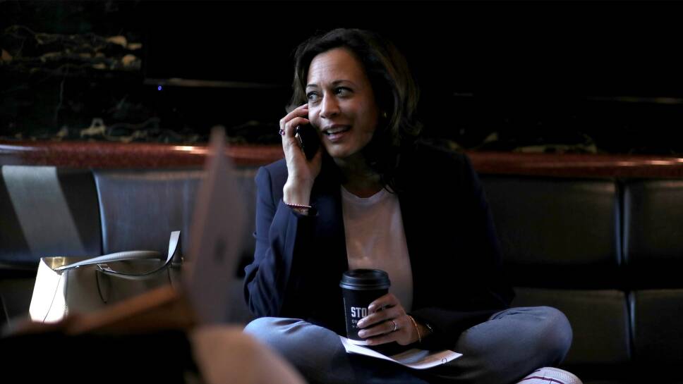 kamala-harris-senadora.jpg