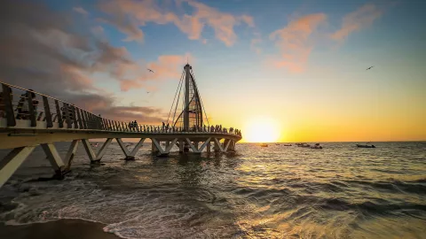 Puerto Vallarta se escapa del frío extremo; México es afectado por dos frentes fríos