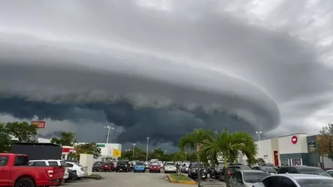 Nube extraña en Quintana Roo