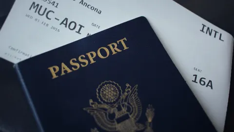 Estados Unidos tiene color de pasaporte azul, el más utilizado alrededor del mundo