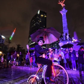 Calles cerradas y alternativas viales por paseo nocturno Día de Muertos 2026