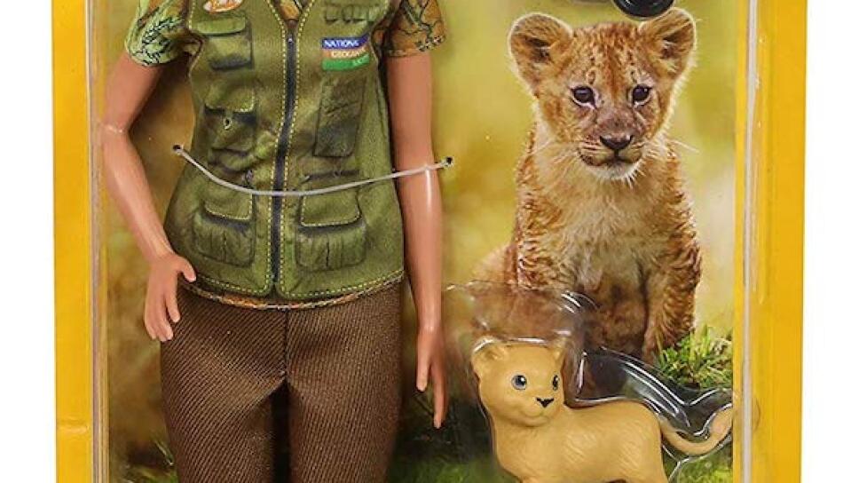 National-Geographic-Nat-Geo-Barbie-Mattel-Photojournalist-3.jpg