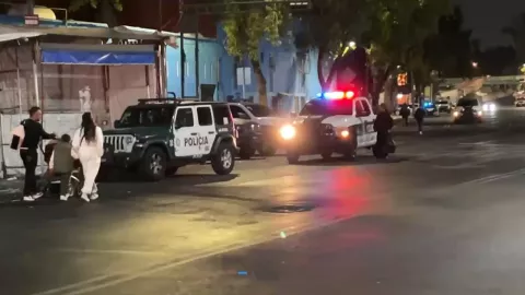 Asesinan a un joven de 25 años junto a un puesto de Tepito, en la CDMX