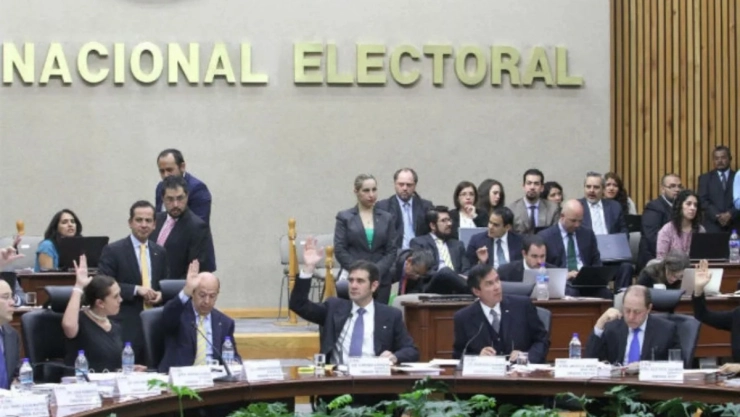 Sheinbaum INE revocación de mandato