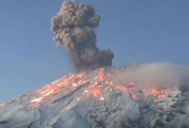 Usuario de Facebook vende por kilo ceniza del Popocatépetl