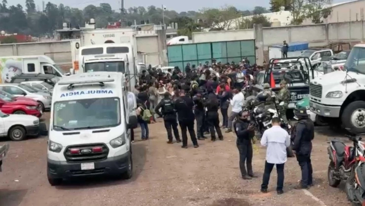 rescatan-a-250-migrantes-dentro-trailer-en-xalapa-veracruz-ocurrio-el-hallazgo