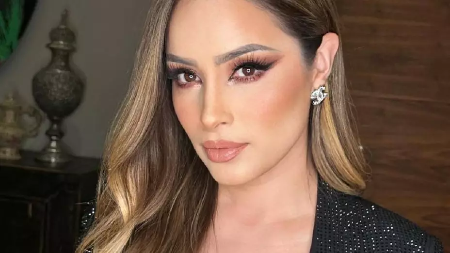 Cynthia Rodríguez posa en bikini y desata rumores de embarazo; esto se sabe (1).jpg