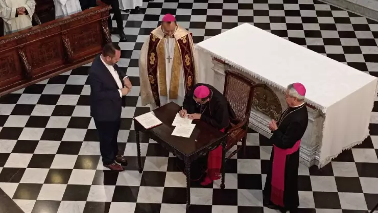 ¿Qué es y cuál es el papel de un arzobispo en la Iglesia?