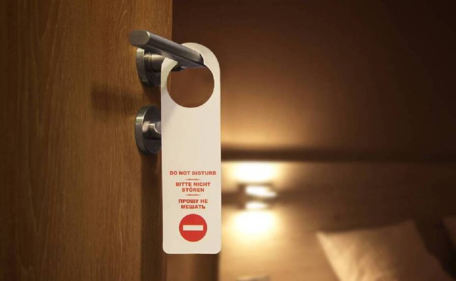 COSAS QUE NO DEBES HACER COMO HUÉSPED DE UN HOTEL