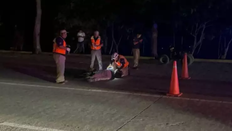 Atropellan a hombre en el boulevard Playa del Carmen; queda inconsciente.jpg