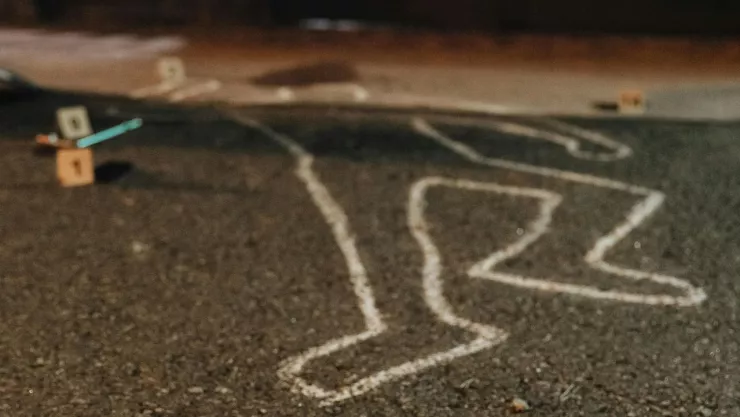 Hallan cuerpo en vía pública en Lomas Altas; investigan el caso