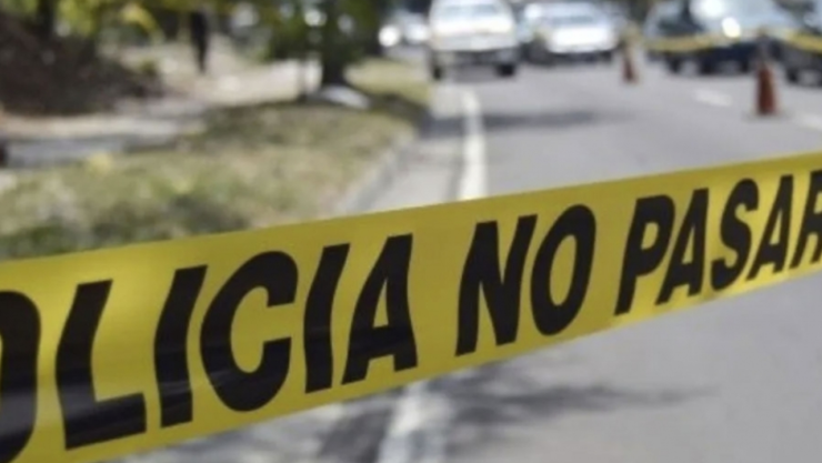 Hombre-muere-y-joven-lesionada-por-volcadura-en-carretera-Durango-Gómez-Palacio.jpg